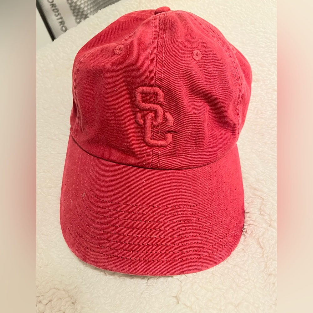 Red USC vintage adjustable baseball cap